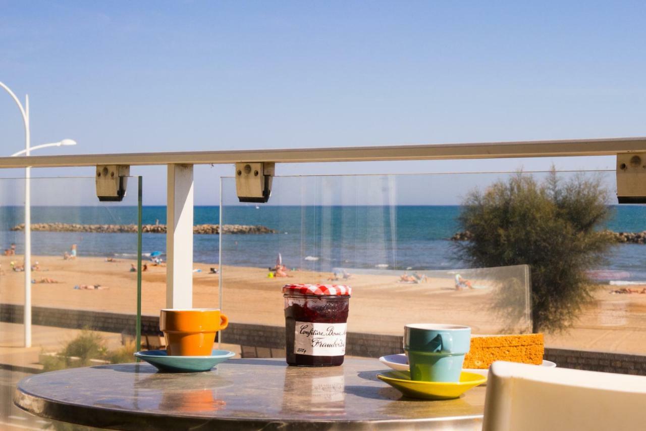 Bel Appart Vue Mer 瓦尔拉普拉日 外观 照片